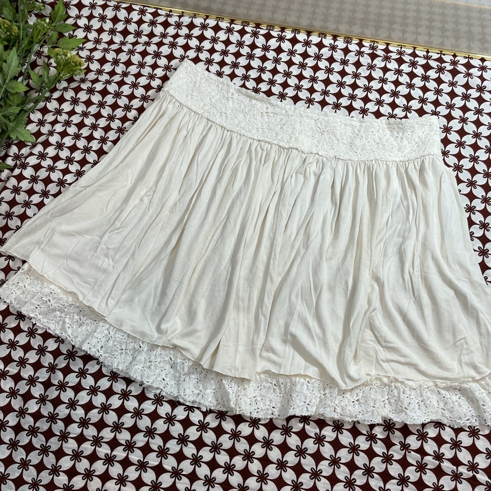 Mini Skirts - image 4